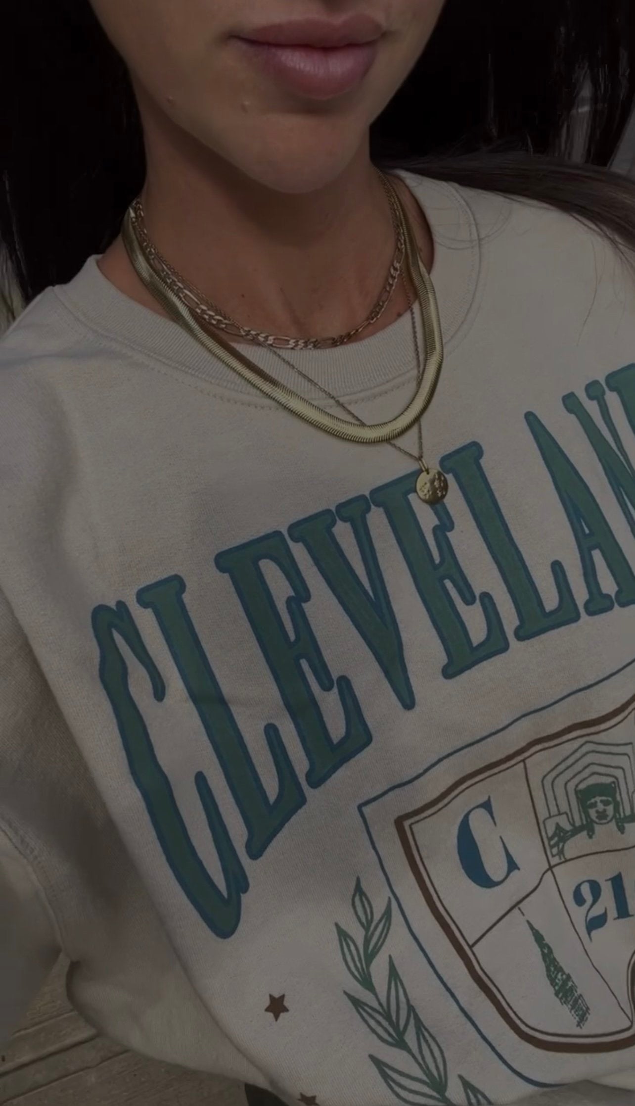 Cleveland Vintage-Style Crewneck Sweatshirt - Sand